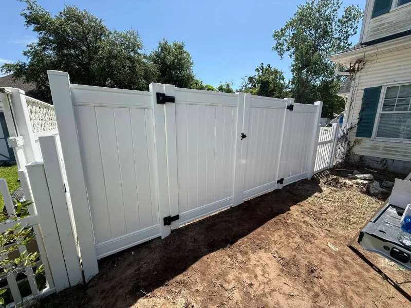 Fence gate installation by Dawson's Quality Home Services